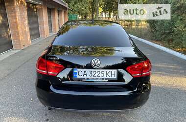 Седан Volkswagen Passat 2012 в Черкасах