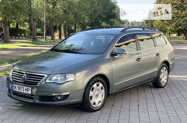 Універсал Volkswagen Passat 2007 в Запоріжжі