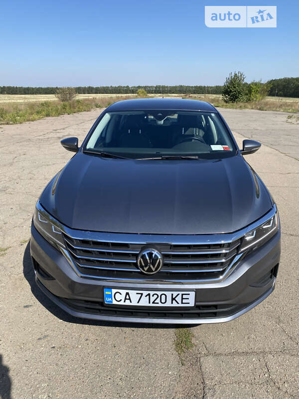 Седан Volkswagen Passat 2020 в Тальном