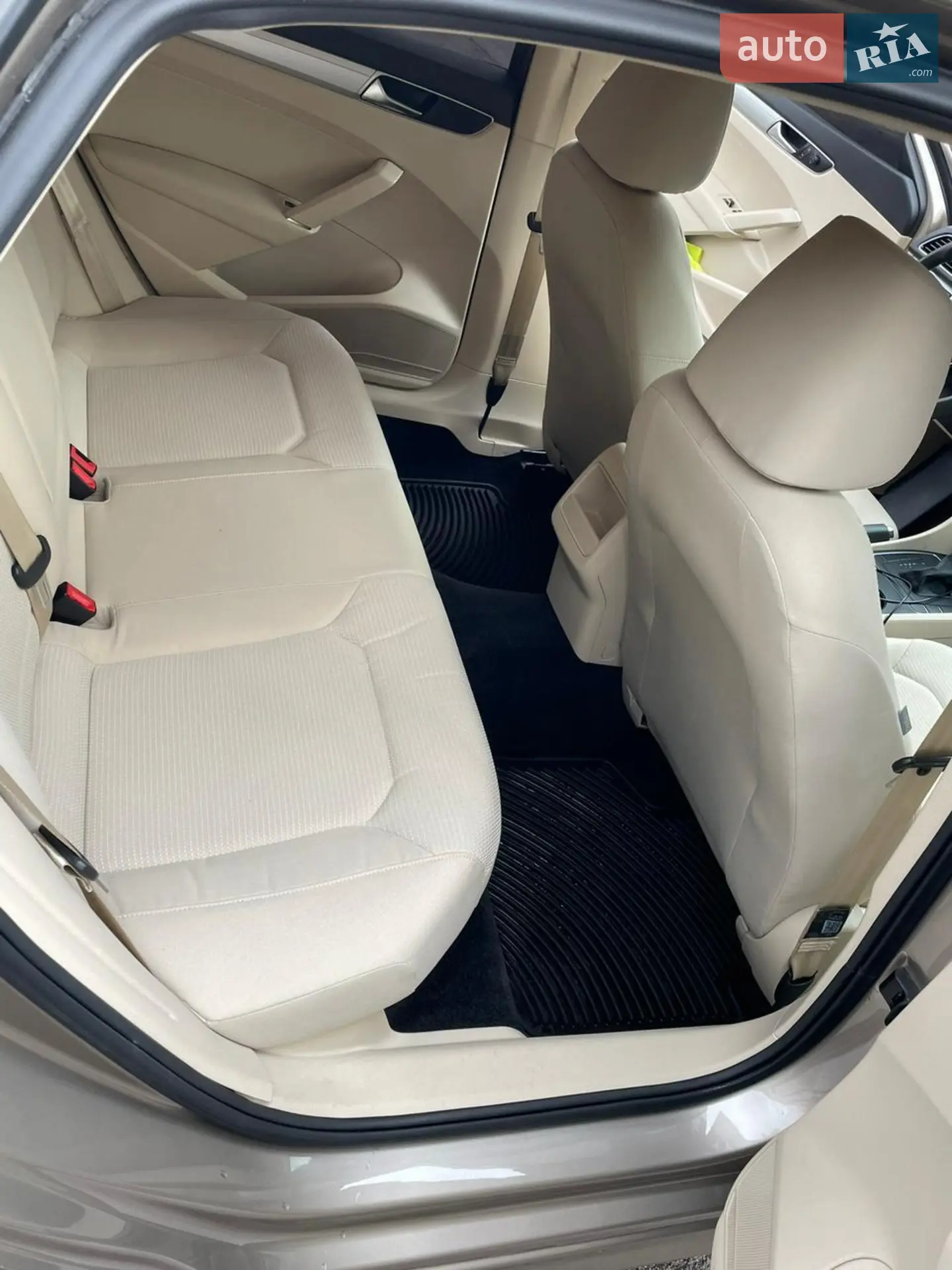 2017 Volkswagen Passat - мініатюра 16