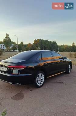 Седан Volkswagen Passat 2020 в Славутиче