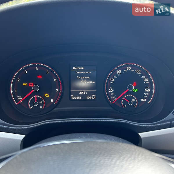 Седан Volkswagen Passat 2020 в Жовкве