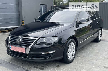 Универсал Volkswagen Passat 2005 в Калуше