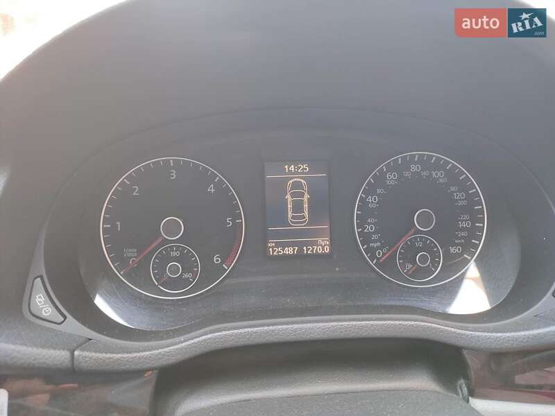 Седан Volkswagen Passat 2013 в Виннице