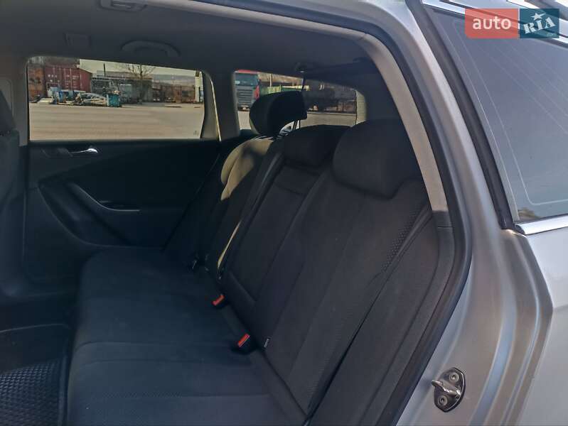 Універсал Volkswagen Passat 2008 в Вінниці