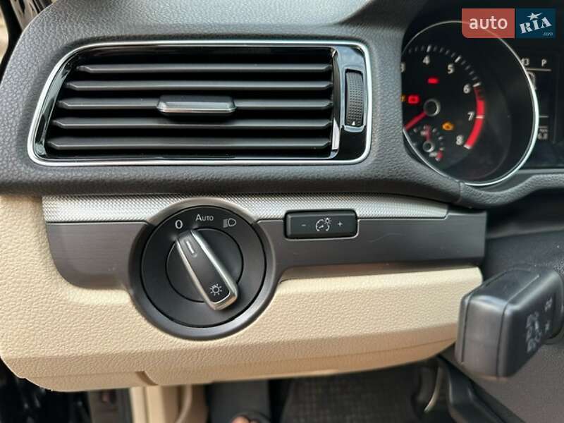 Седан Volkswagen Passat 2018 в Миколаєві