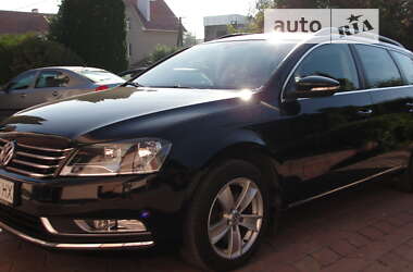 Універсал Volkswagen Passat 2011 в Хмельницькому