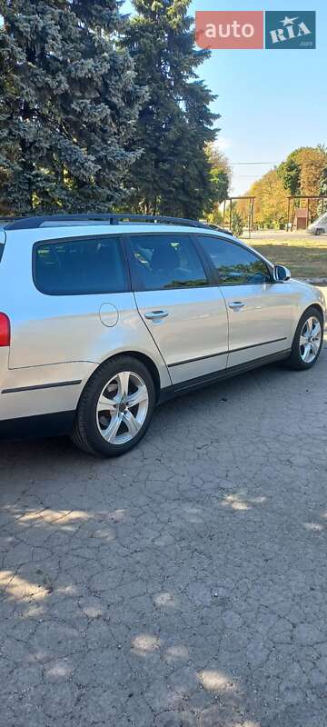 Универсал Volkswagen Passat 2008 в Доброполье