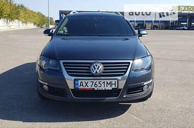 Універсал Volkswagen Passat 2008 в Харкові