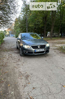 Седан Volkswagen Passat 2008 в Ивано-Франковске