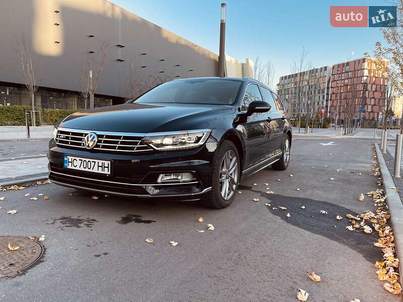 Универсал Volkswagen Passat 2018 в Киеве