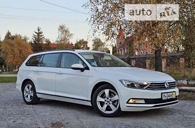 Универсал Volkswagen Passat 2017 в Шепетовке