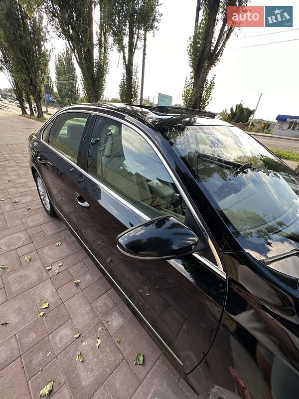 Седан Volkswagen Passat 2016 в Рівному