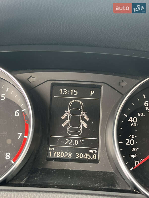 Седан Volkswagen Passat 2018 в Мостиске