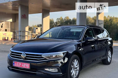 Універсал Volkswagen Passat 2020 в Києві