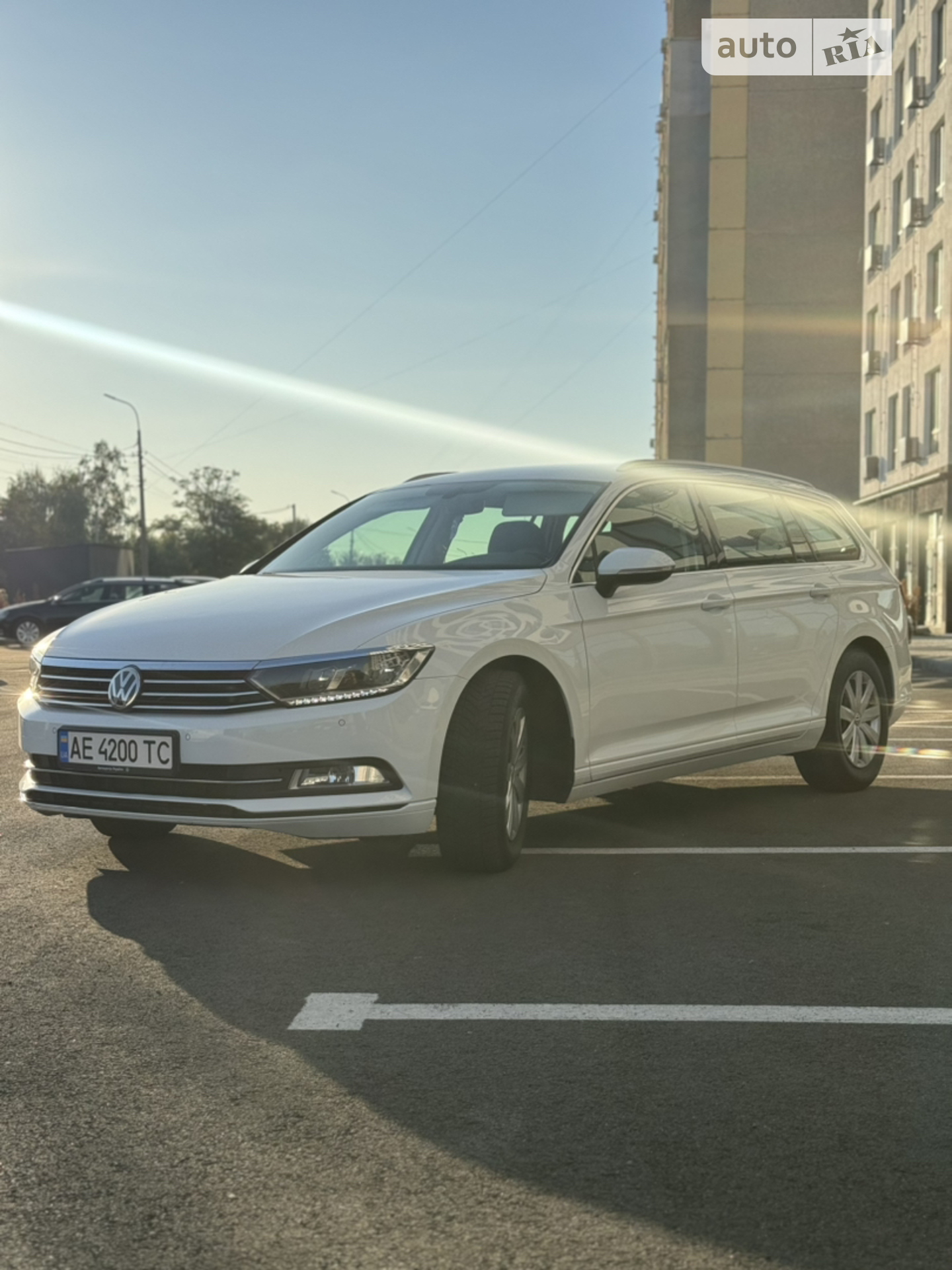 2015 Volkswagen Passat - мініатюра 3