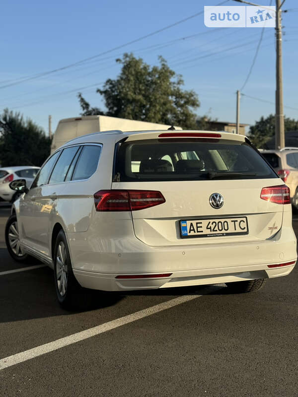 Універсал Volkswagen Passat 2015 в Чернігові фото 5 Універсал Volkswagen Passat 2015 в Чернігові