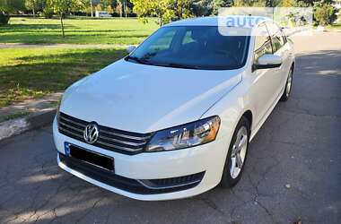 Седан Volkswagen Passat 2013 в Запорожье