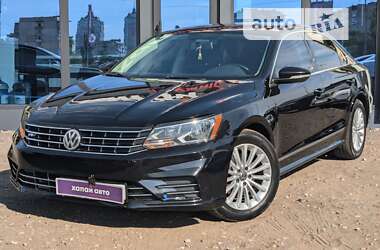 Седан Volkswagen Passat 2017 в Киеве