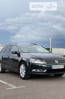 Универсал Volkswagen Passat 2011 в Житомире