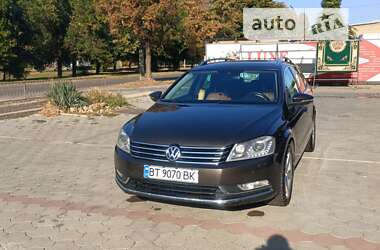 Универсал Volkswagen Passat 2012 в Херсоне