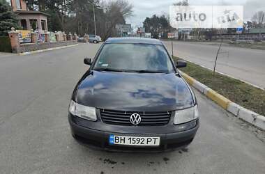 Седан Volkswagen Passat 1997 в Одесі