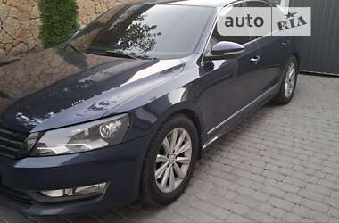 Седан Volkswagen Passat 2012 в Виннице