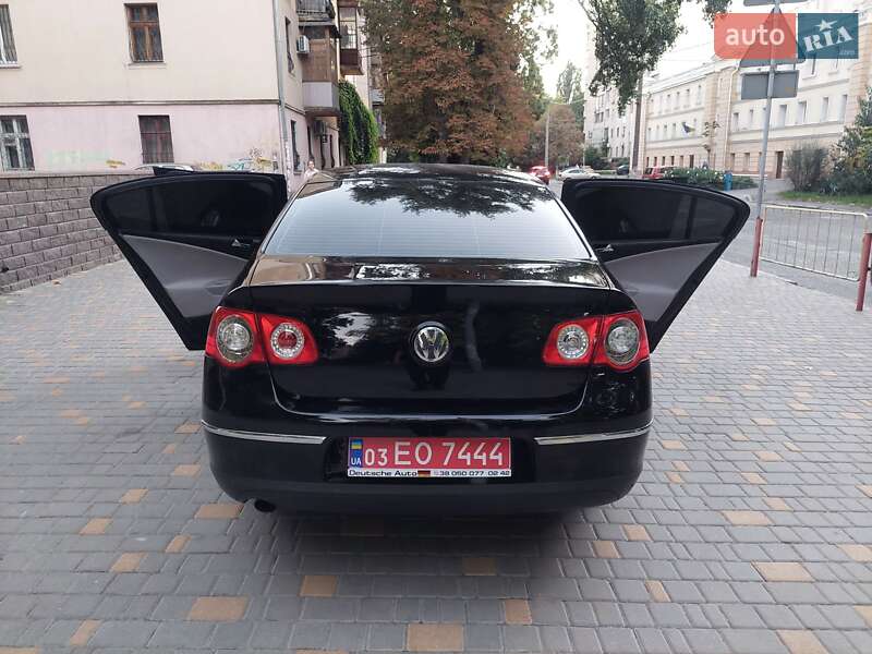Седан Volkswagen Passat 2007 в Одесі