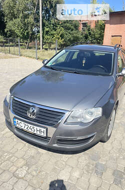 Универсал Volkswagen Passat 2008 в Луцке