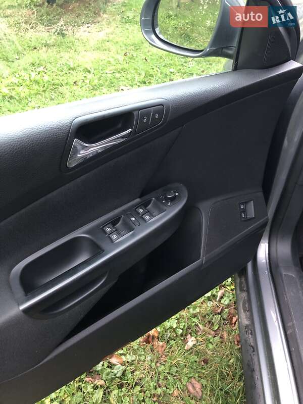 Универсал Volkswagen Passat 2008 в Ивано-Франковске