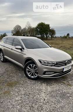 Универсал Volkswagen Passat 2019 в Любомле