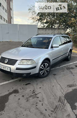 Универсал Volkswagen Passat 2003 в Киеве