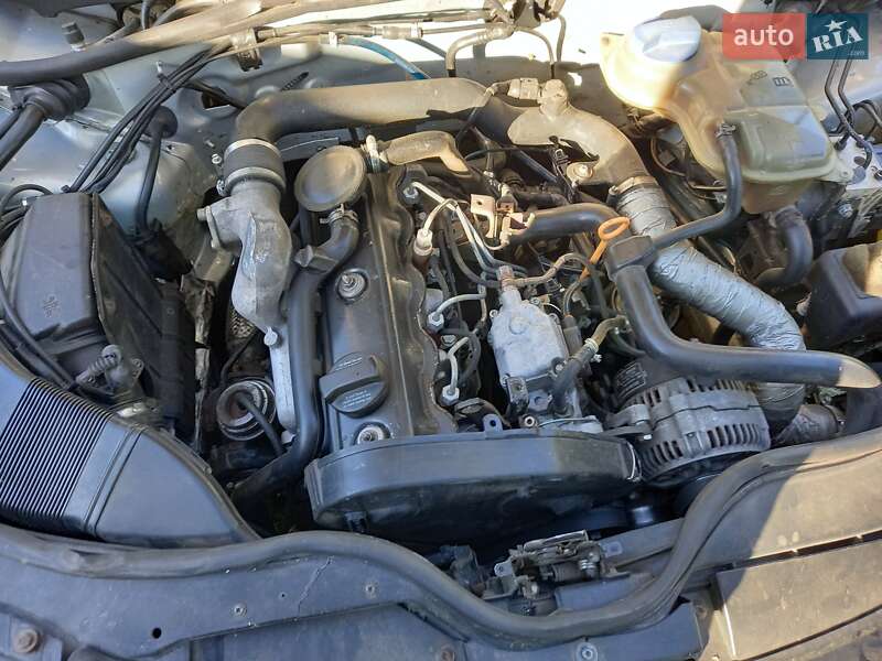 Универсал Volkswagen Passat 1998 в Маньковке