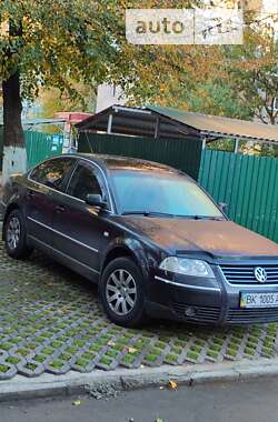 Седан Volkswagen Passat 2003 в Рівному