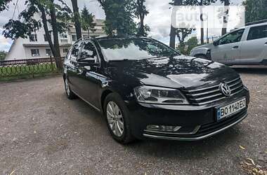 Универсал Volkswagen Passat 2013 в Тернополе