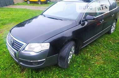 Універсал Volkswagen Passat 2006 в Львові