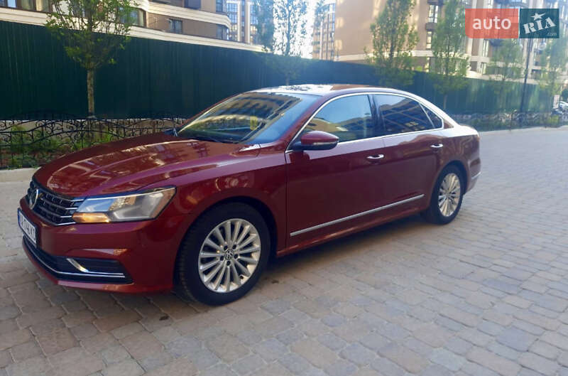 Седан Volkswagen Passat 2017 в Киеве