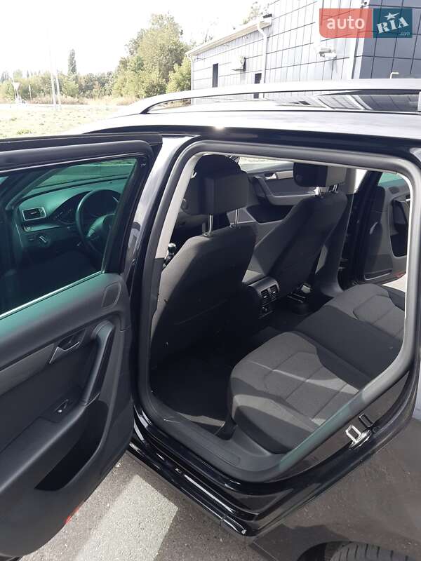 Универсал Volkswagen Passat 2011 в Лохвице фото 14 Универсал Volkswagen Passat 2011 в Лохвице