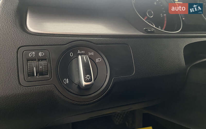 Універсал Volkswagen Passat 2015 в Шептицькому