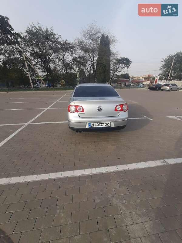Седан Volkswagen Passat 2008 в Одессе