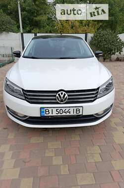 Седан Volkswagen Passat 2013 в Кременчуці