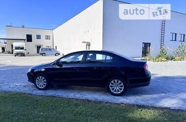 Седан Volkswagen Passat 2008 в Луцьку