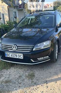 Универсал Volkswagen Passat 2012 в Самборе