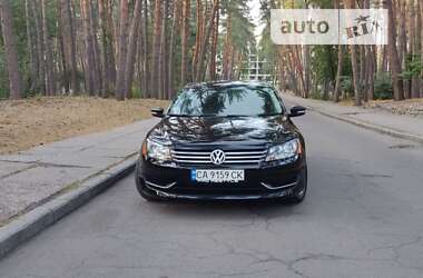 Седан Volkswagen Passat 2012 в Черкасах