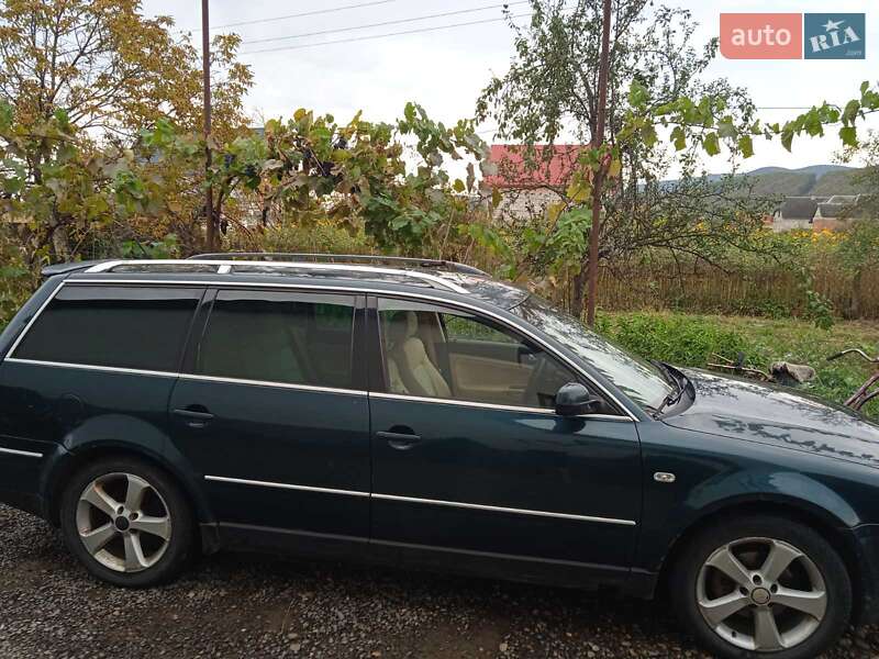 Універсал Volkswagen Passat 2000 в Виноградові