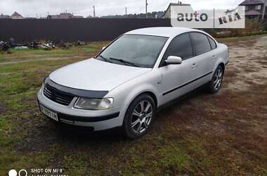 Седан Volkswagen Passat 2000 в Заречном