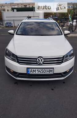 Універсал Volkswagen Passat 2011 в Коростені