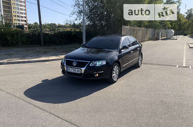 Седан Volkswagen Passat 2008 в Днепре