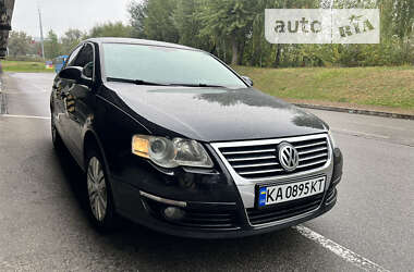 Седан Volkswagen Passat 2008 в Києві