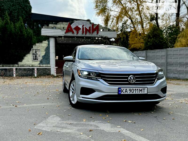 Седан Volkswagen Passat 2020 в 